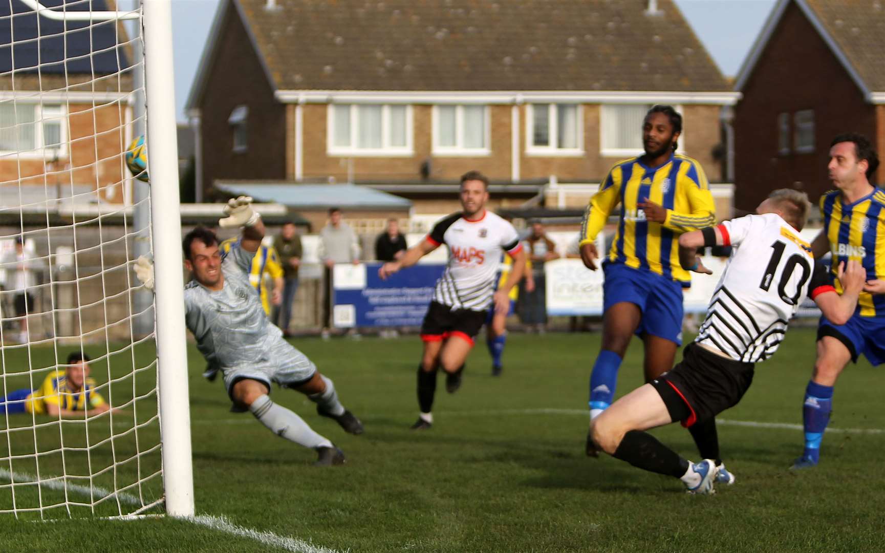 Ben Chapman puts Deal Town in front on six minutes. Picture: Paul Willmott