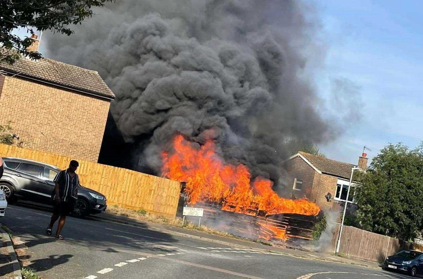 Black plumes of smoke could be seen across Kennington. Picture: Fennie Mukuze