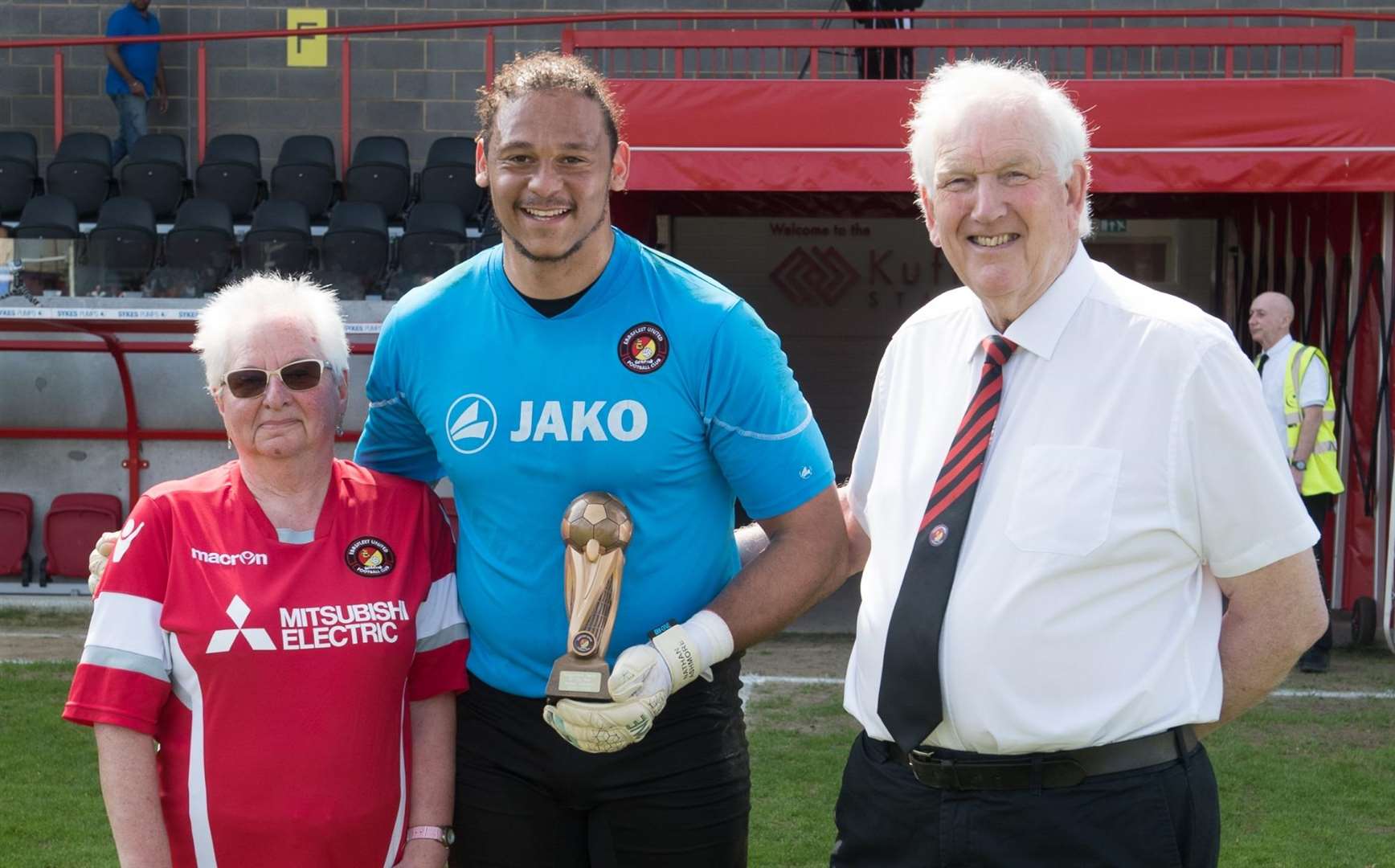 Ebbsfleet goalkeeper Nathan Ashmore with his player-of-the-year award Picture: Dave Plumb