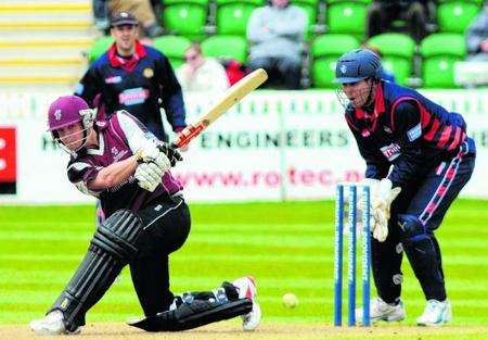 Somerset's James Hildreth hits out on his way to 67 against Kent Spitfires