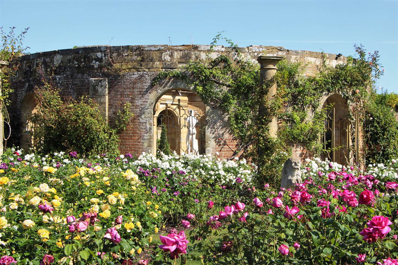 Hever Castle in bloom