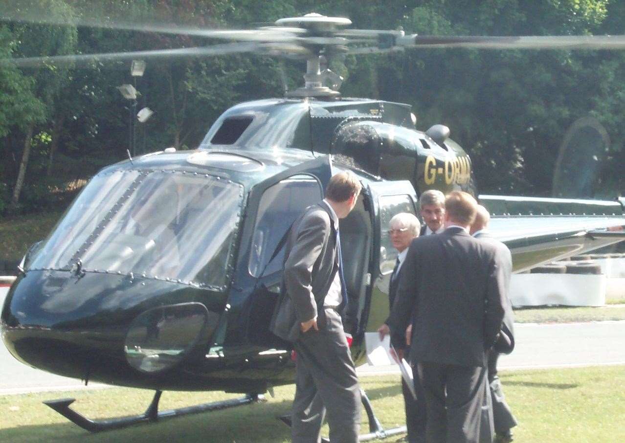 Ecclestone acted as starter in two exhibition races before leaving Buckmore by helicopter in 2003