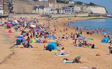 No ‘prolonged’ heat is in the forecast says the Met Office