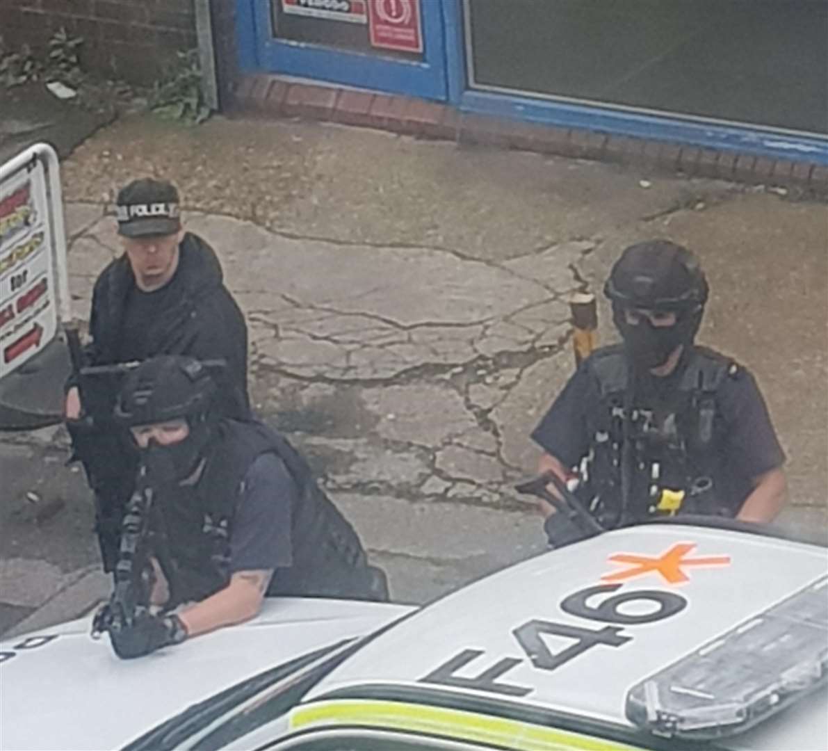Armed police in Luton Road, Chatham (2270992)