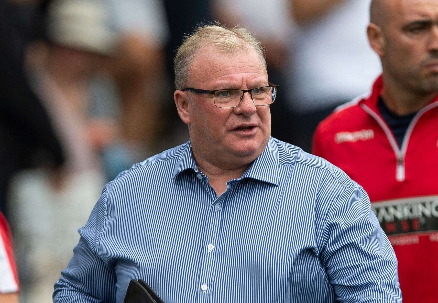 Gillingham manager Steve Evans will conduct the first of three Q&A sessions on Zoom this week