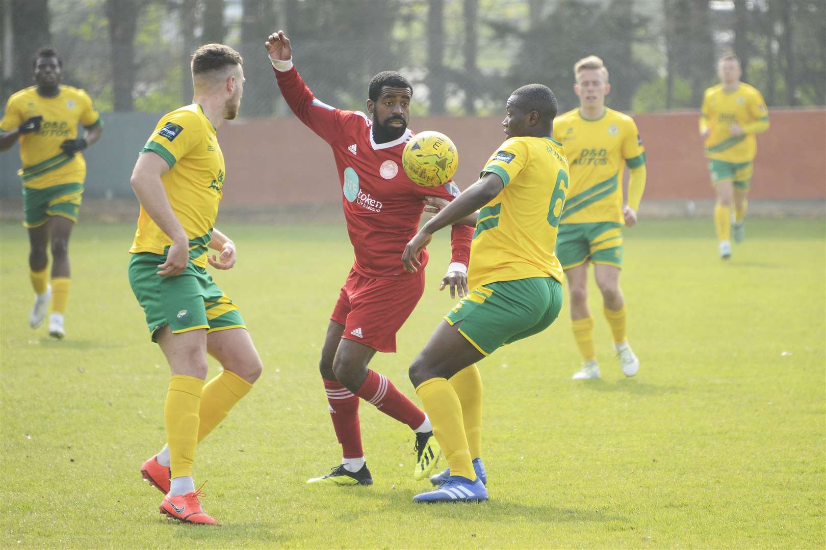 Ryan Palmer in action for Hythe against Ashford Picture: Paul Amos