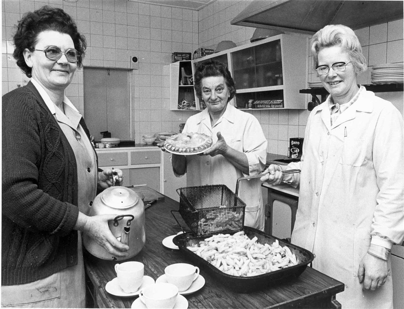 Vera Chapman, Sheila Hubbard and Irene Cheeseman, all of Nettlestead, in the kitchen at Phoenix Brewery in Wateringbury in 1976