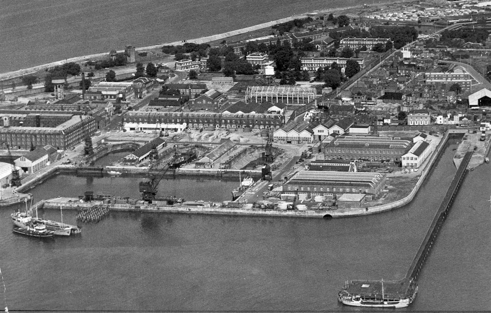 Sheerness docks, 1965