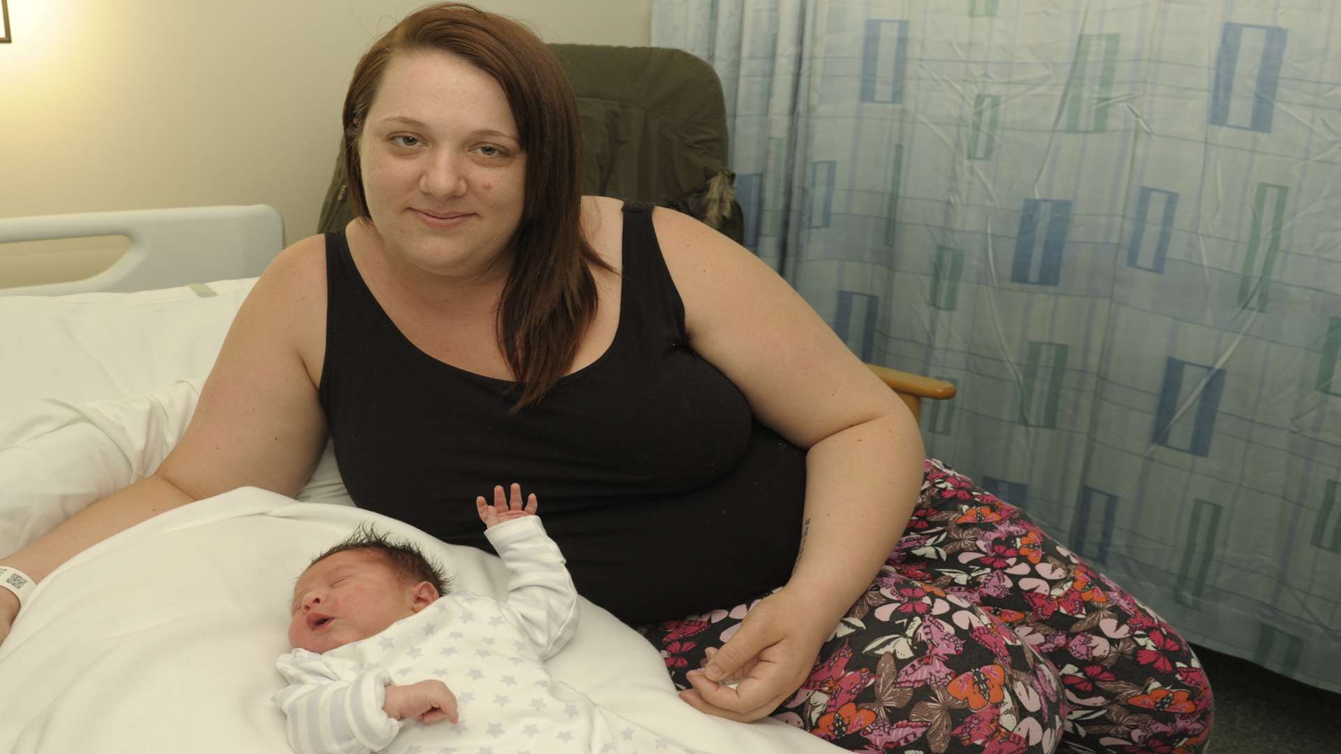 Kirsty Barton with newborn son Jack.