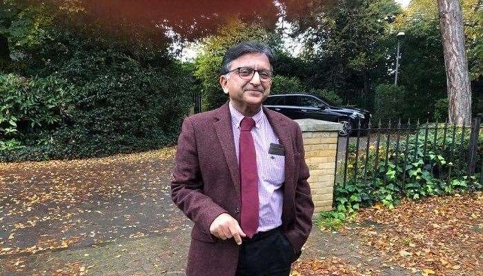 Dr Tariq Shafi, a lead consultant for haematology at Darent Valley Hospital passed away last month from Covid-19