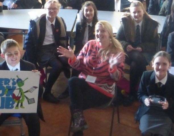 Kent children's author Lucy Strange with pupils at St Anselm's Catholic School in Canterbury (21879504)
