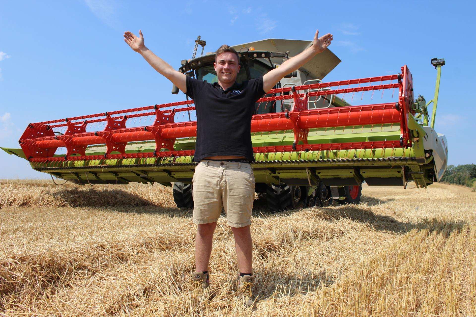 Harvesting time on the Isle of Sheppey with farmer James Attwood of SW Attwood and Partners and his state-of-the-art £400,000 combine harvester (3297688)