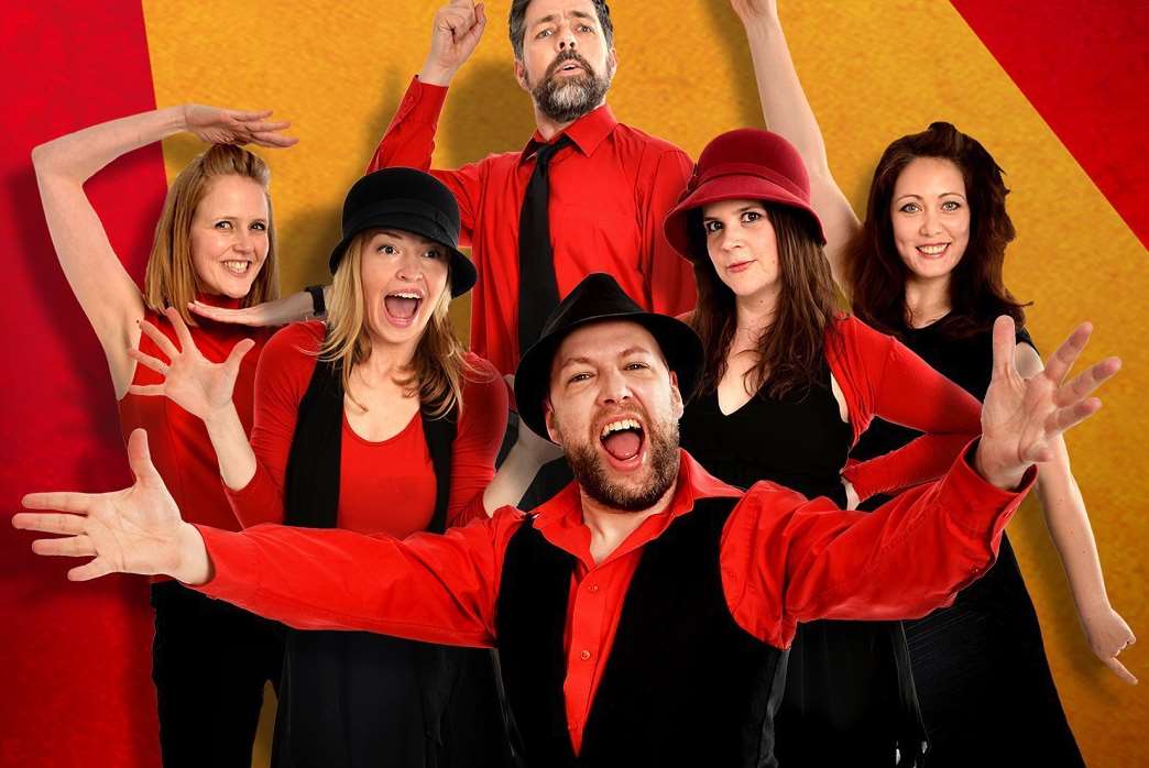 The cast of Showstopper! The Improvised Musical