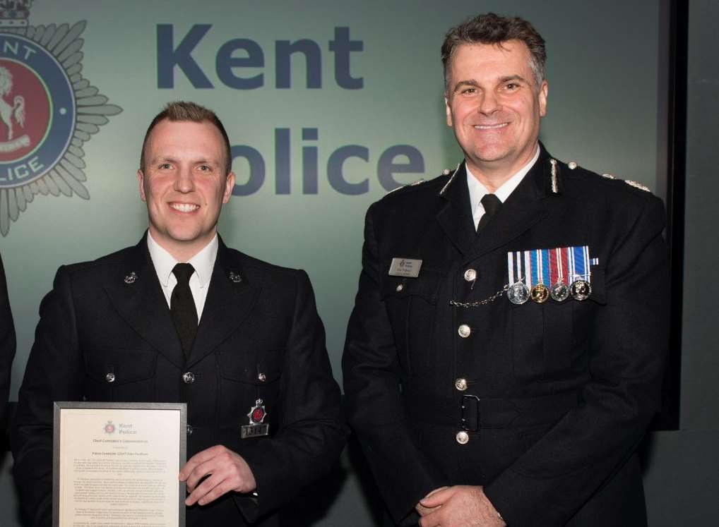 PC John Fordham (L) with chief constable Alan Pughsley