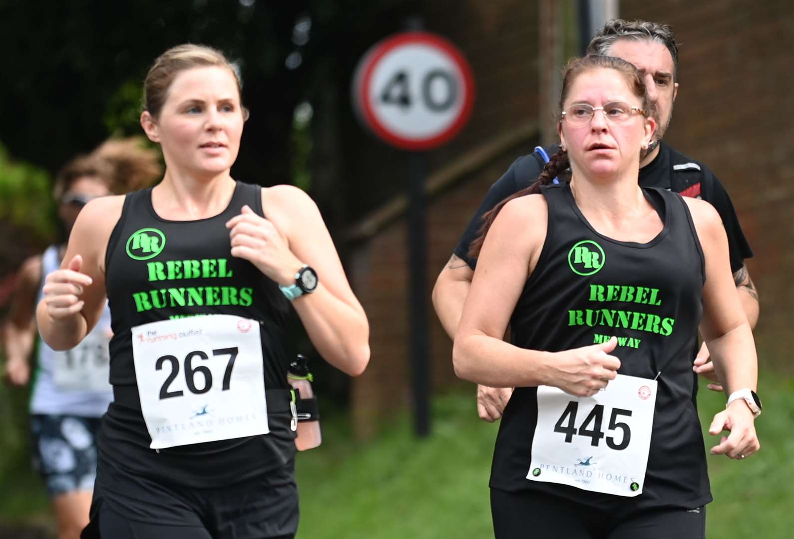Rebel Runners Medway's Catherine Martin (267) and Michelle Waterman-Gay (445). Picture: Barry Goodwin (49789808)