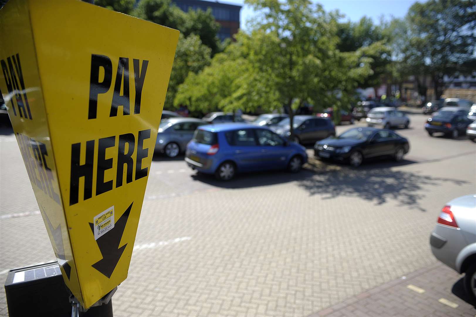 Some councils are failing to give change for parking