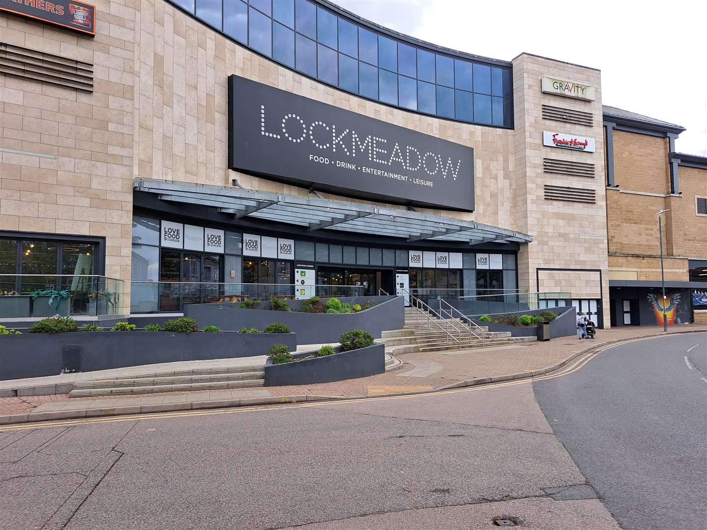Is Lockmeadow suffering because of the traffic situation?