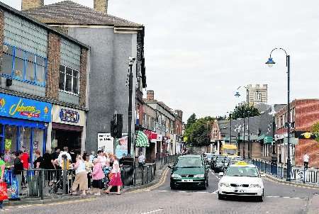 Strood High Street will become more pedestrian-friendly