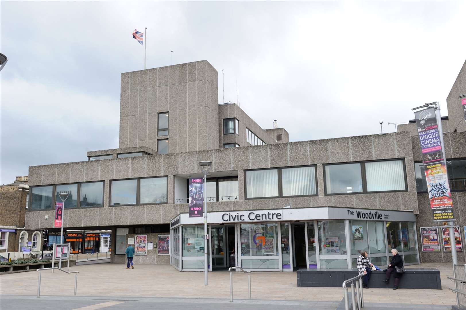 The commission recommends councillors at Gravesham council are reduced from 44 to 39