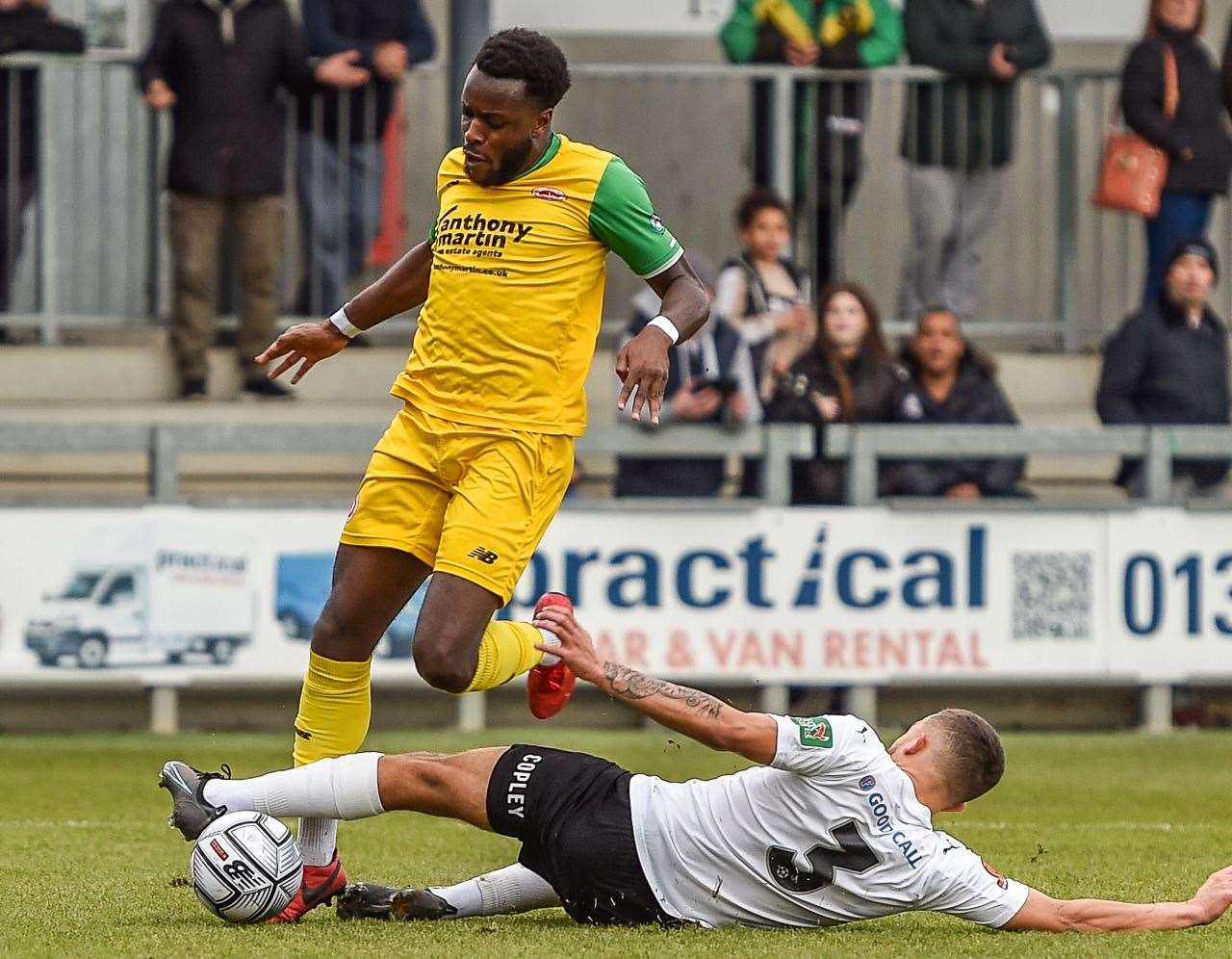 Welling's Aaron Barnes is fouled by Kai Innocent for the penalty. Picture: Dave Budden (54707077)
