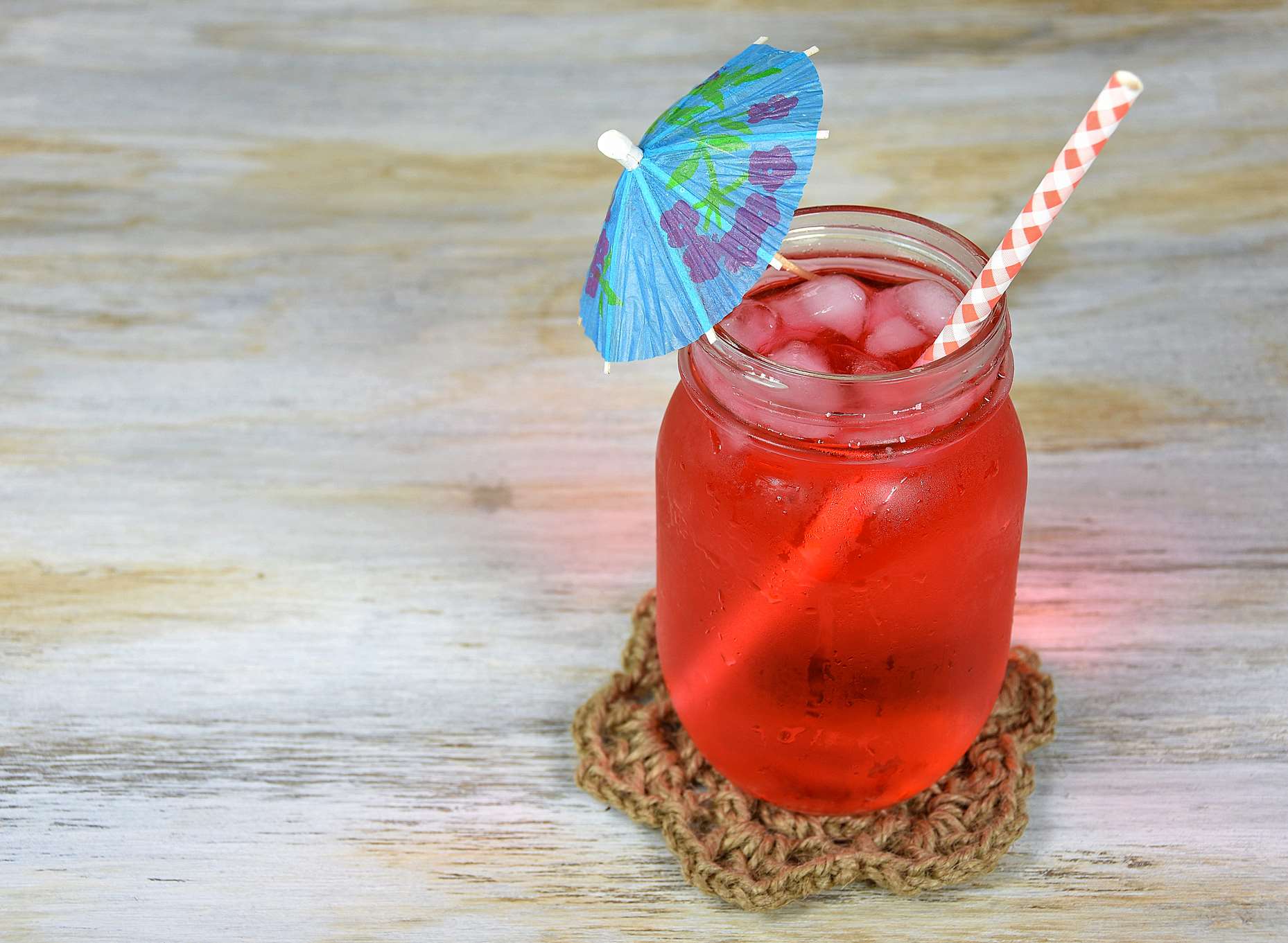 Cool off with a nice cold drink - but only if served in a mason jar