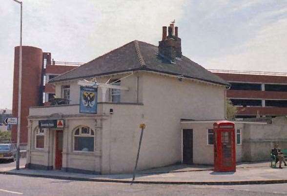 The Bouverie Arms in 1978. Picture: Jan Pedersen/dover-kent.com