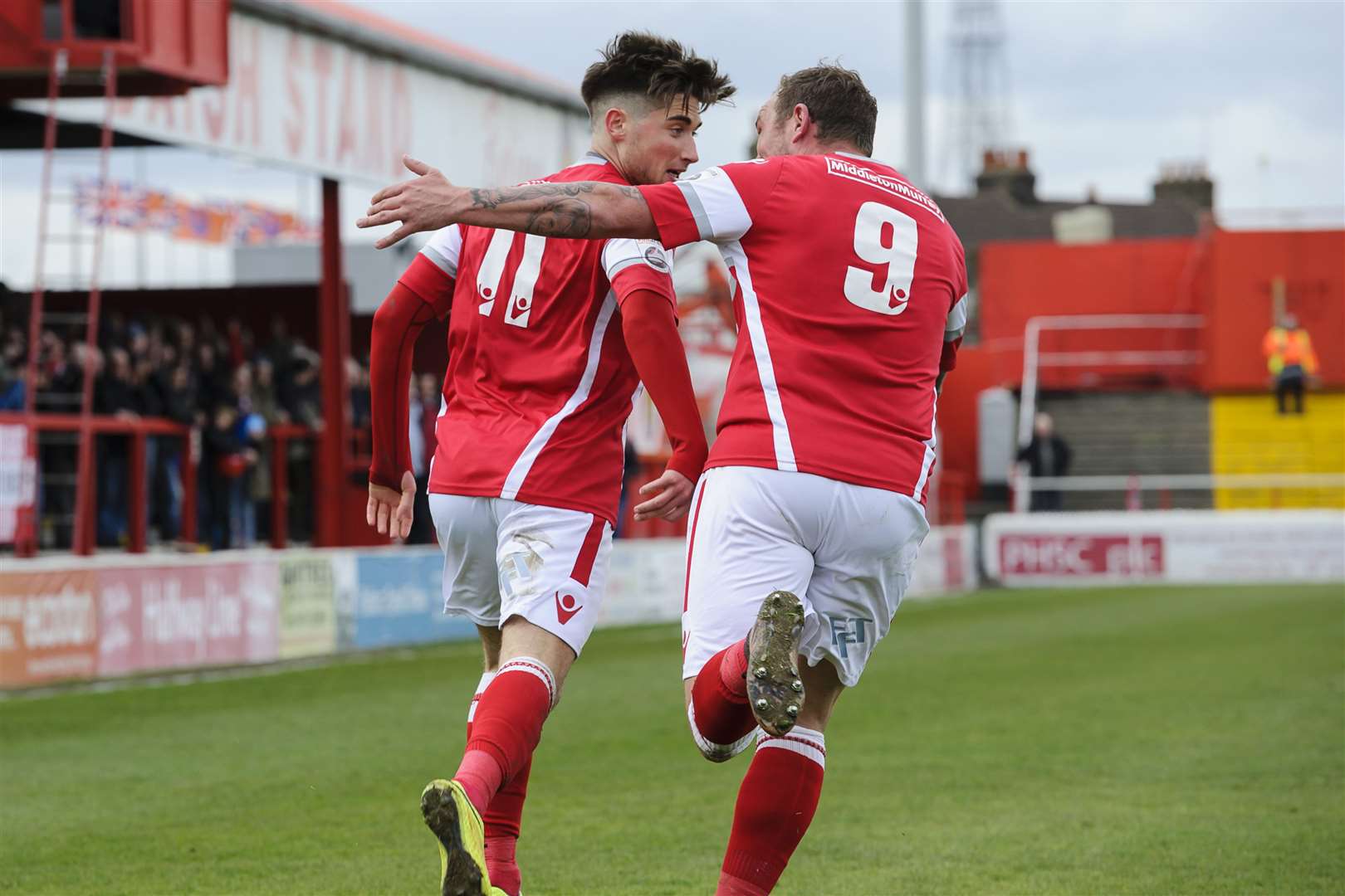Sean Shields celebrates a goal with Danny Kedwell Picture: Andy Payton