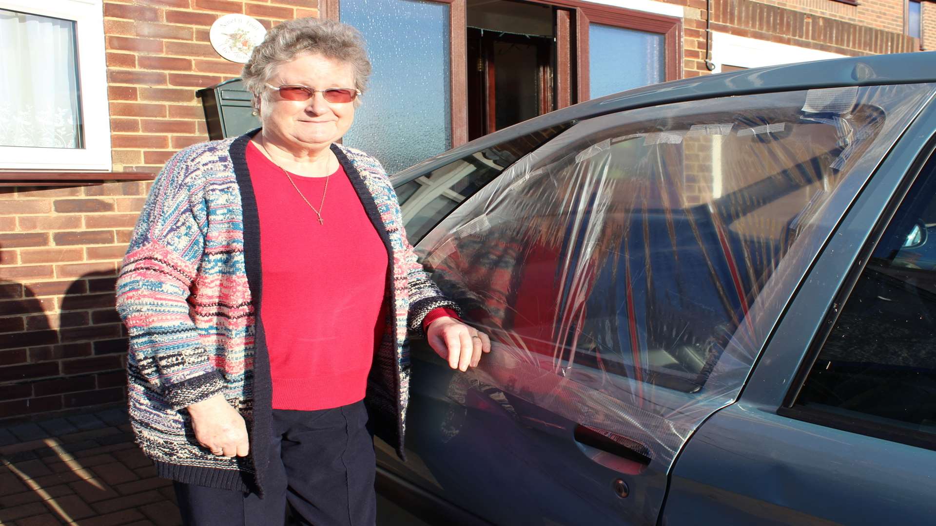 Linda Bicknell with her damaged Citroen Picasso