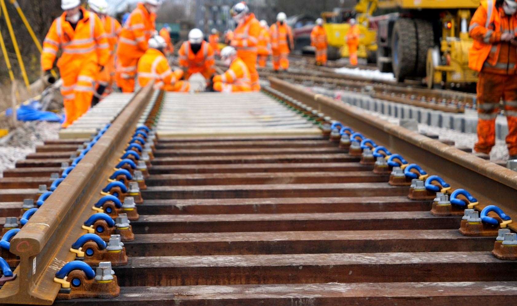 Die Ingenieure von Network Rail werden die Strecke reparieren