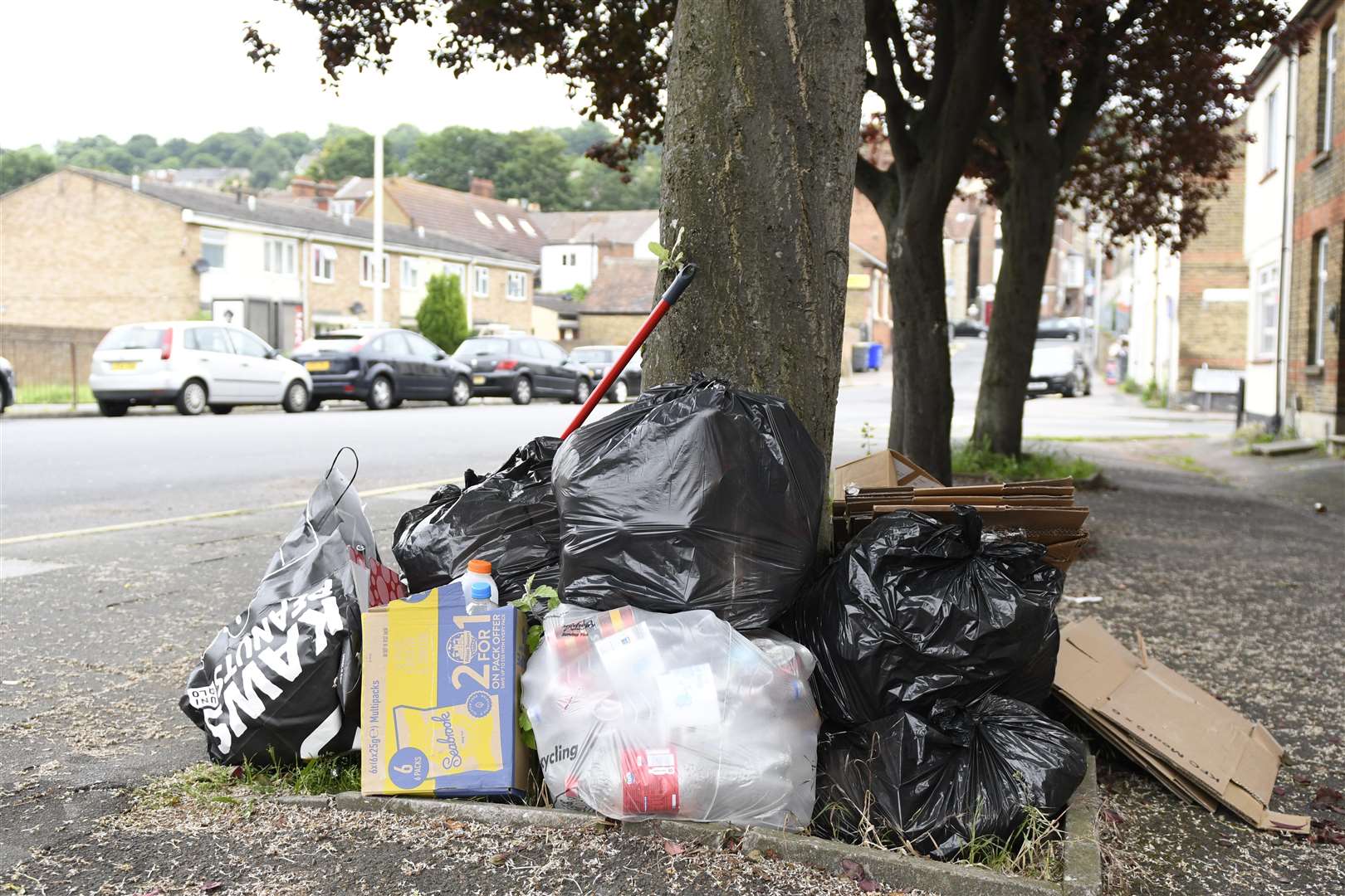Litter in the streets of Chatham.Picture: Barry Goodwin (2388519)