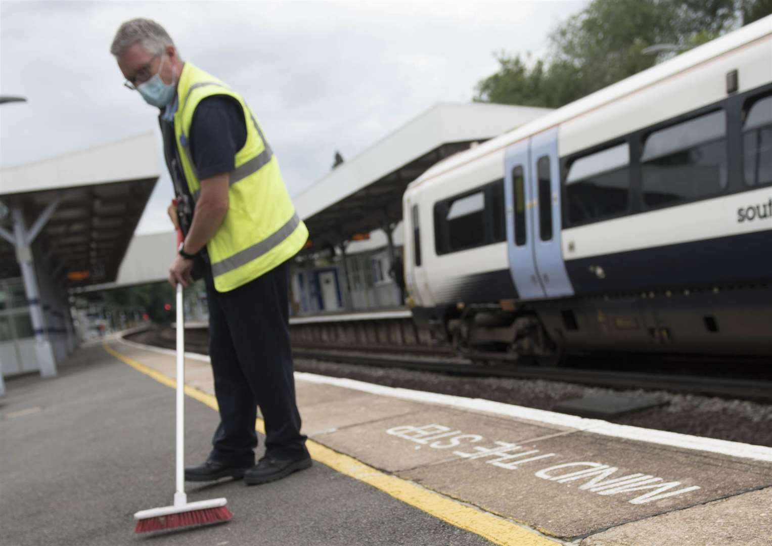 The RMT says cleaning staff should be given a pay rise as a dispute with their employer continues. Stock image: Southeastern