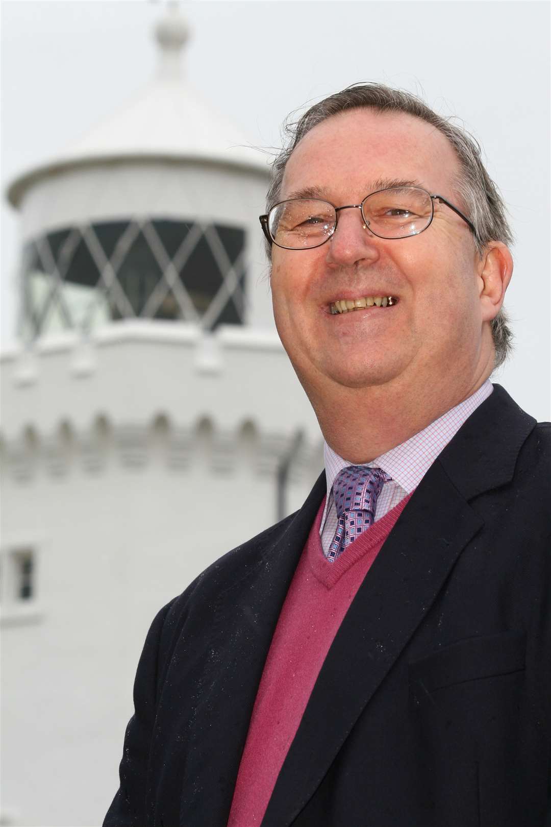 Dover council leader Paul Watkins will retire as leader and ward councilor for St Margaret's-at-Cliffe on Saturday, September 30