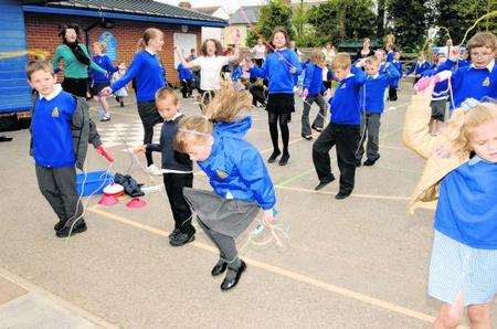 Aldington primary school pupils join in the world record skipping attempt