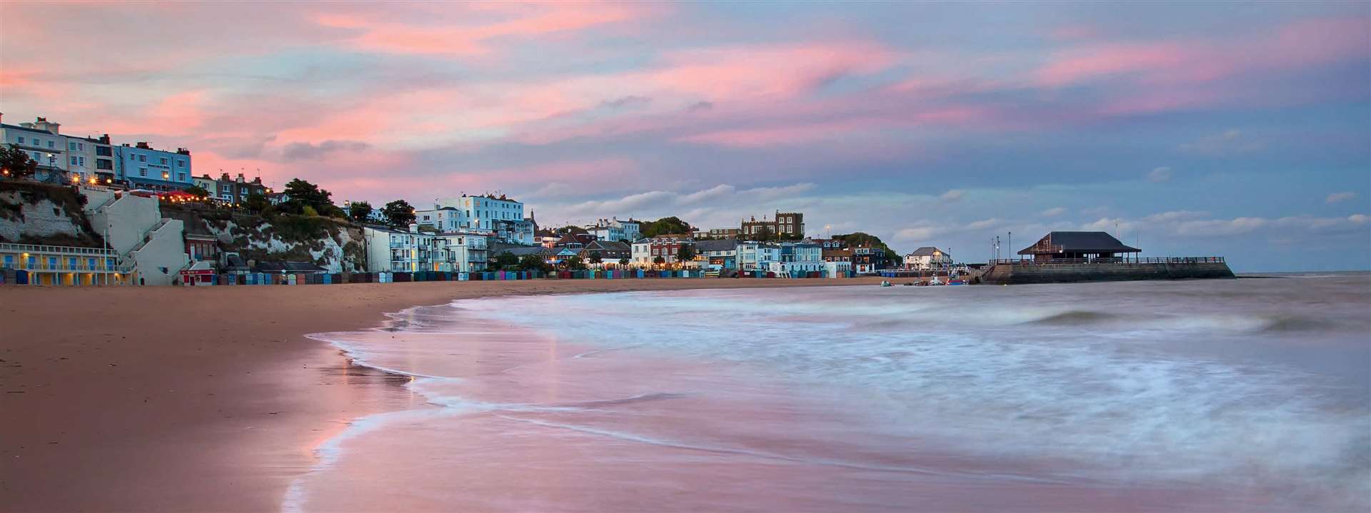Apart from the seaside and hotel appeal of Broadstairs, there is also an abundance of good restaurants and eateries (3442941)