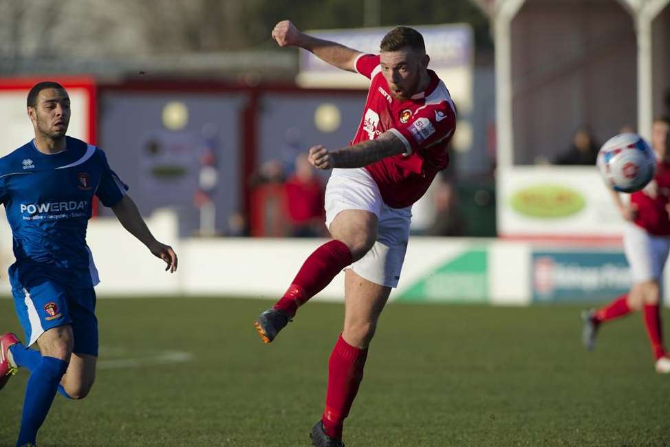Billy Bricknell takes aim for Ebbsfleet Picture: Andy Payton