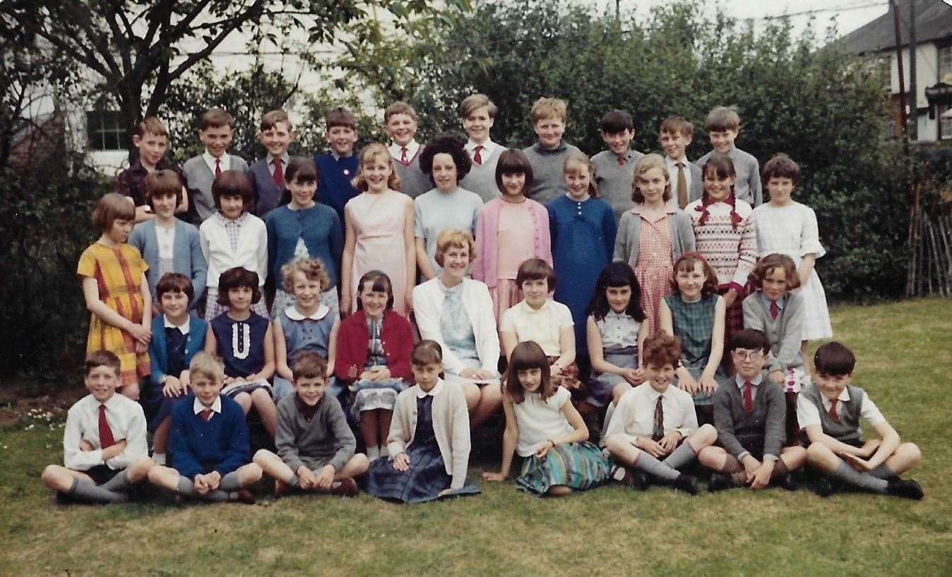 Miss Arnold's class at Loose Primary School in 1966
