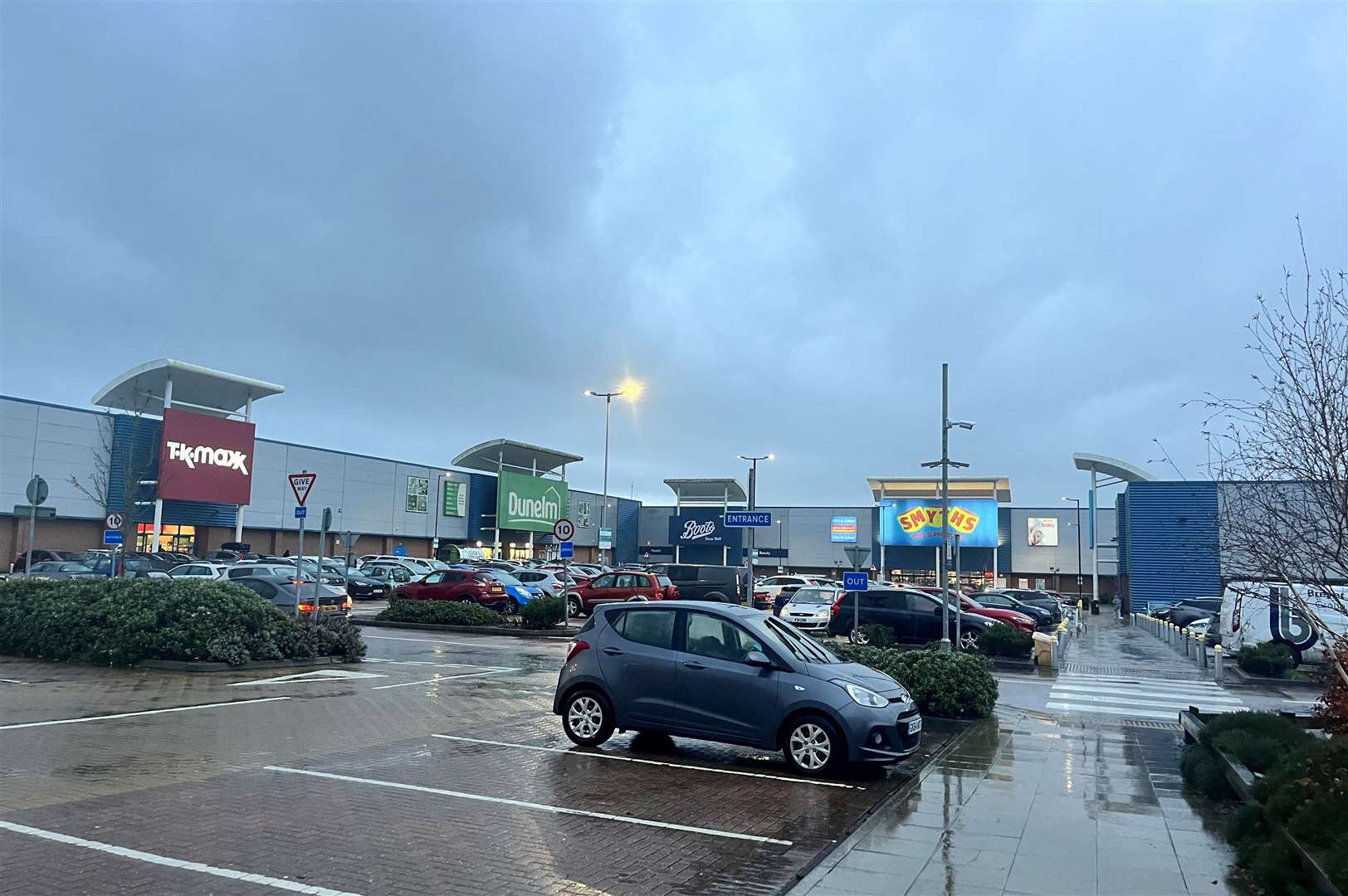 If the plans are approved and Iceland opens all the units in Ashford Retail Park would be filled