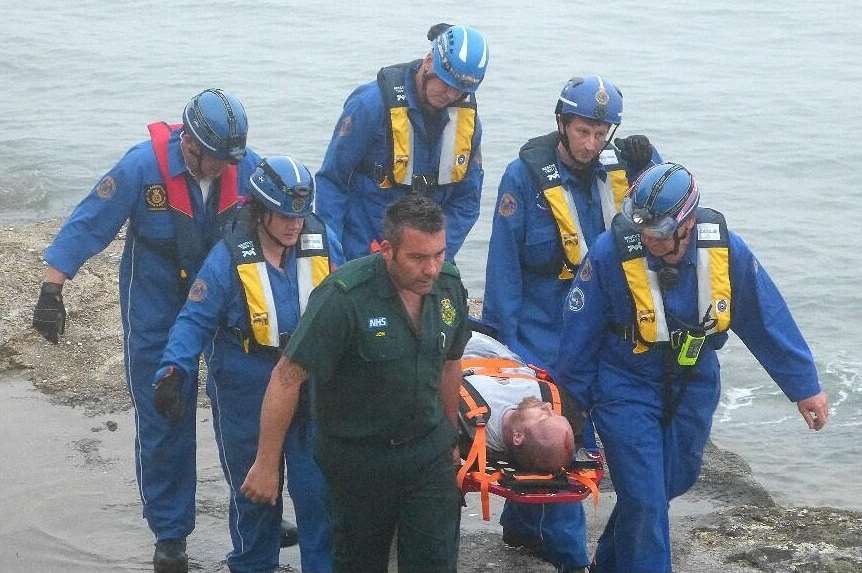 A man with head and leg injuries was rescued from shoreline. Picture: @Kent_999s
