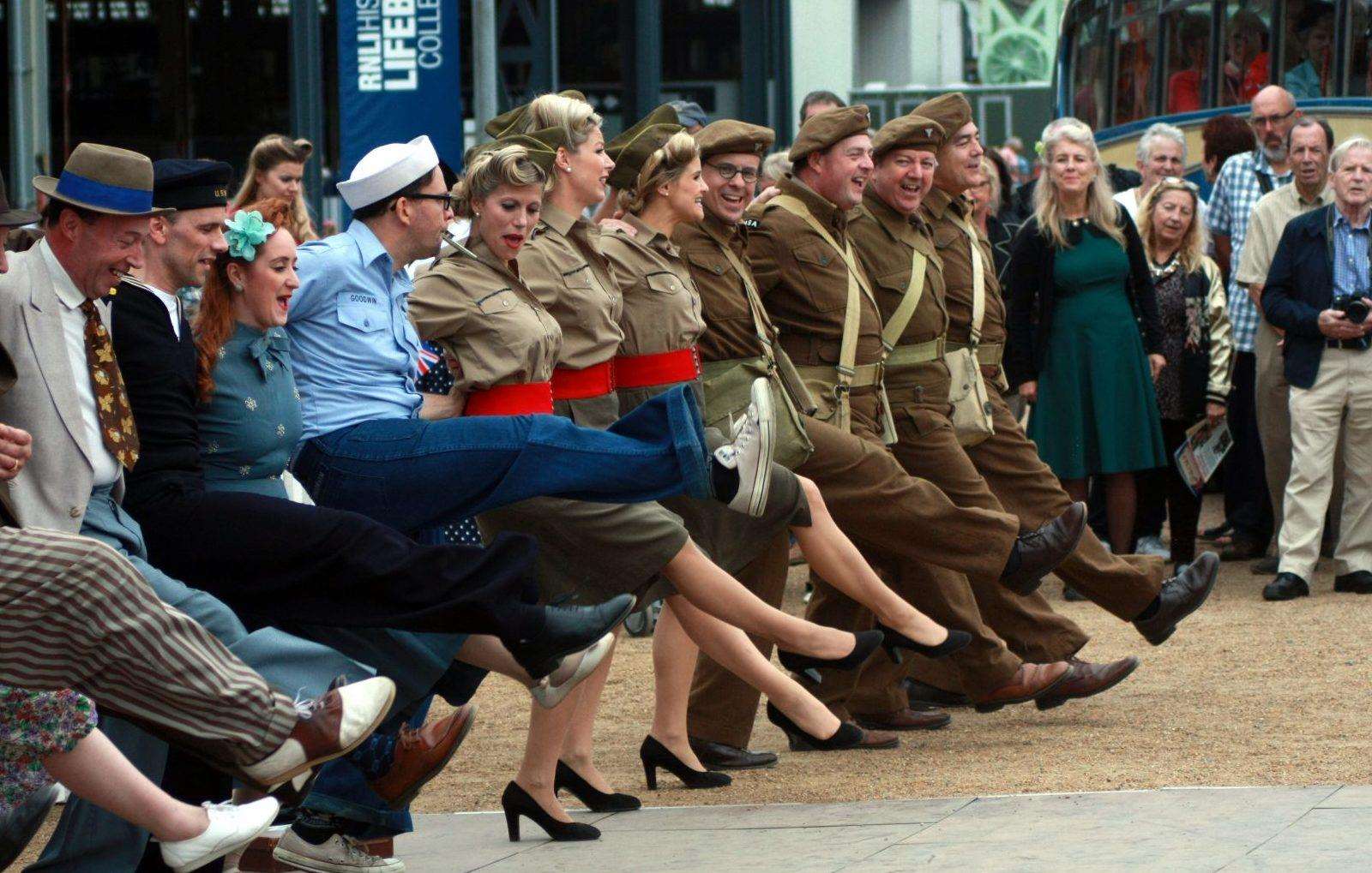 Salute to the 40s at Chatham Dockyard