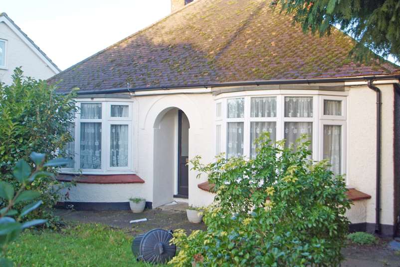 The bungalow in Fairview Avenue, Wigmore