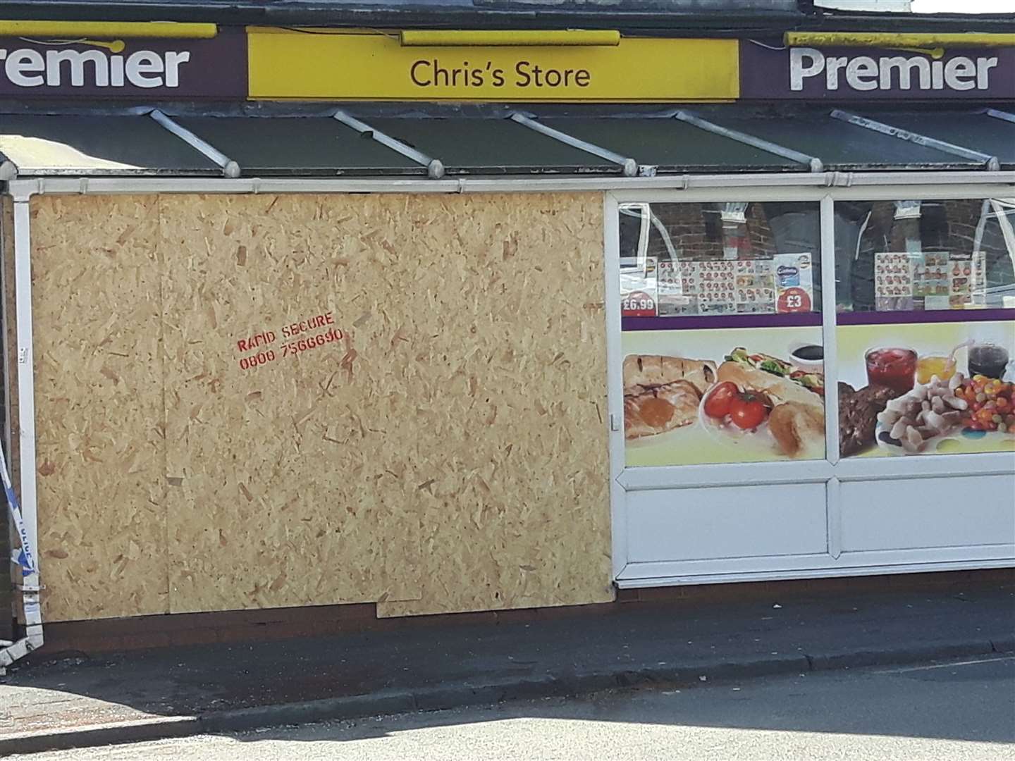 The store in Tonbridge Road which was struck by a van (8420518)
