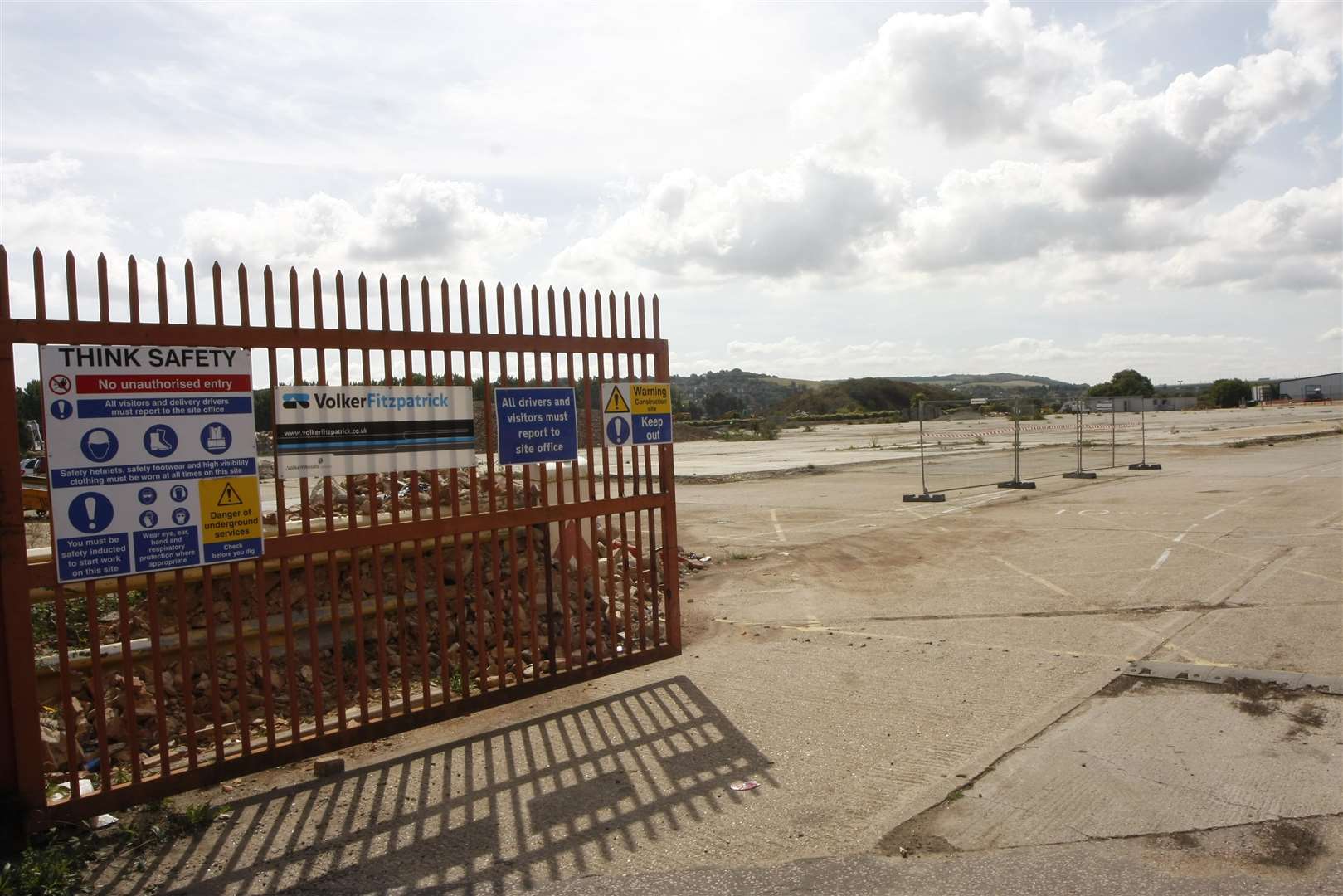Site of the old Tesco distribution centre in Knight Road, Strood