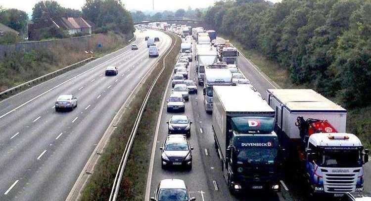 Motorists have been facing delays on the M26 and the surrounding areas following repairs by South East Water. Picture: Matthew Walker
