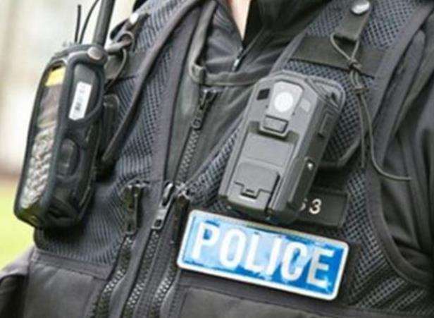 Police want shoppers in Sevenoaks to watch out for thieves