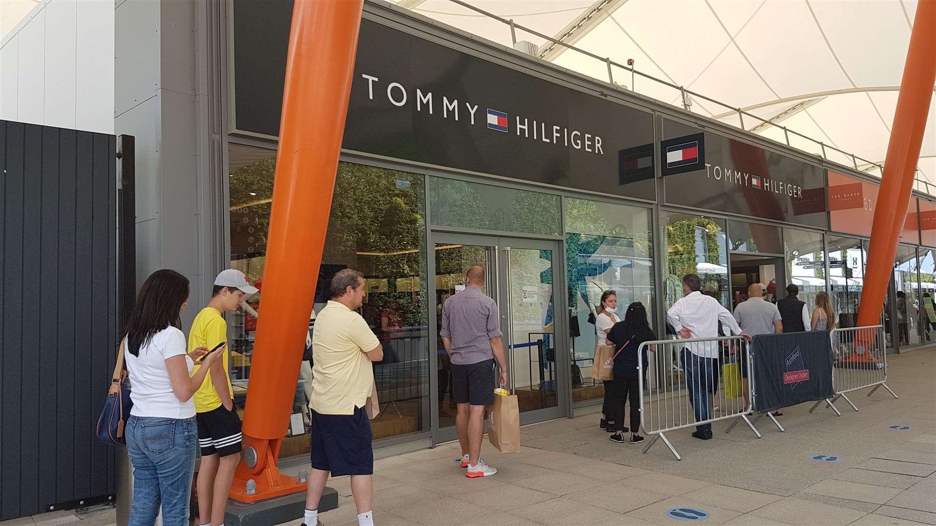 More than £700 worth of clothes had been stolen from Tommy Hilfiger at Ashford Designer Outlet