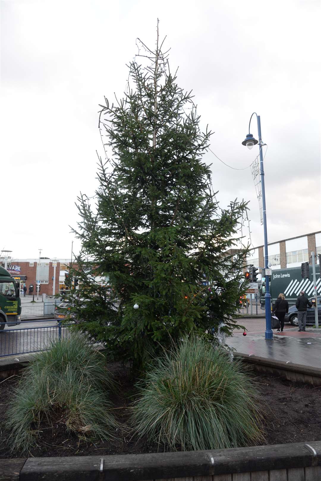 The Strood Christmas Tree. Picture: Chris Davey. (5869176)