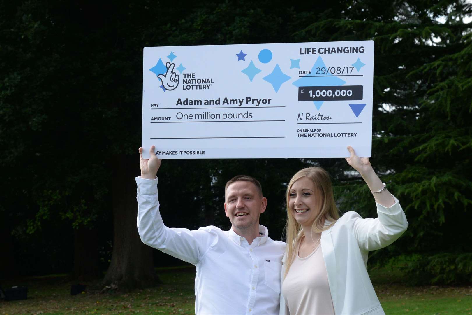 Adam and Amy Pryor celebrating their win in 2017. Picture: Chris Davey
