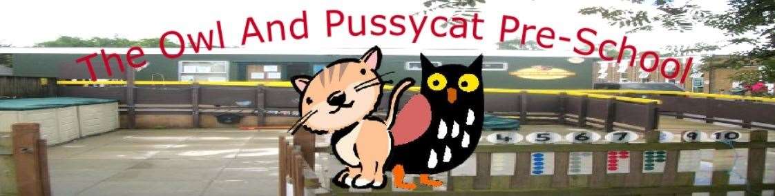 Owl and Pussycat logo (46009408)