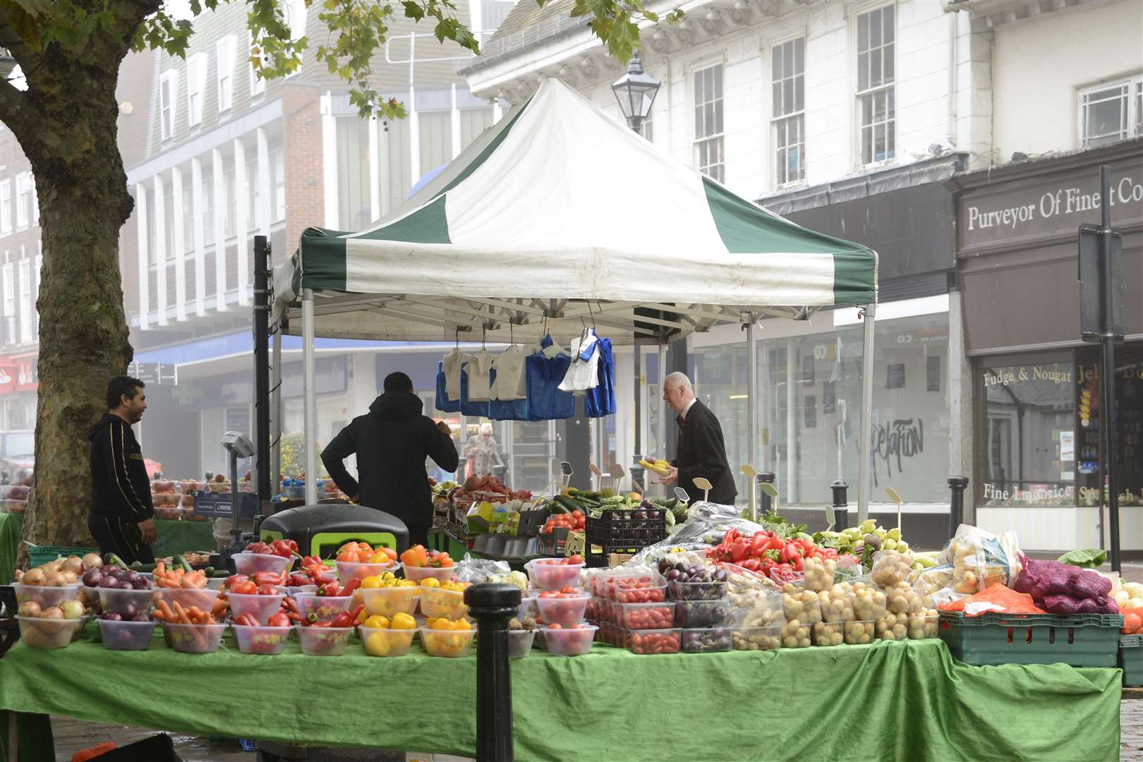The market moved to Ashford's Lower High Street in 2008