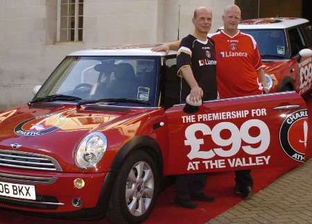 Richard Murray (left) and Iain Dowie launch the £99 season ticket at County Hall. Picture: ANDY PAYTON